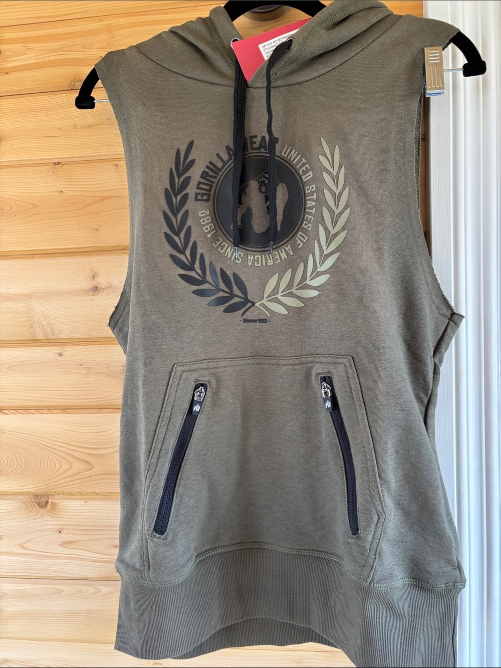 Gorilla Wear Sleeveless Hooded Sweatshirt in Olive